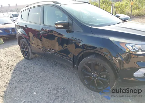 2017 Ford Escape Titanium from USA, damaged, VIN 1FMCU9J99HUE32282